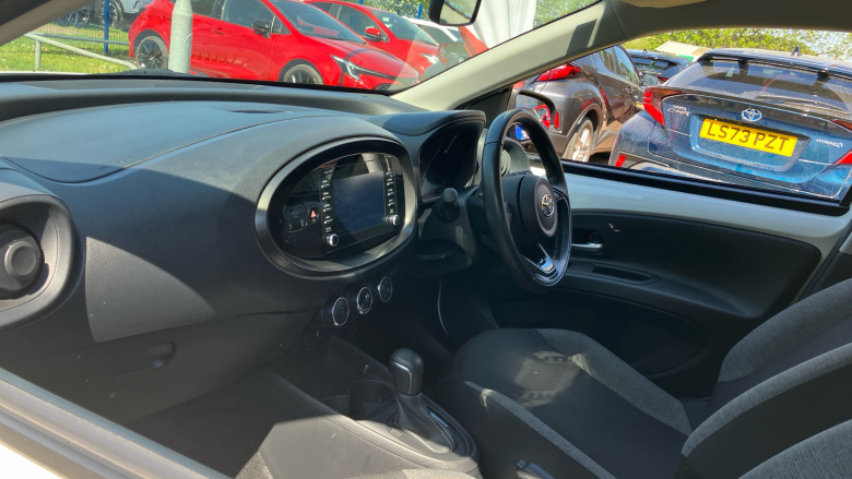 Toyota Aygo X 1.0 VVT-i Pure 5dr Auto Petrol Hatchback